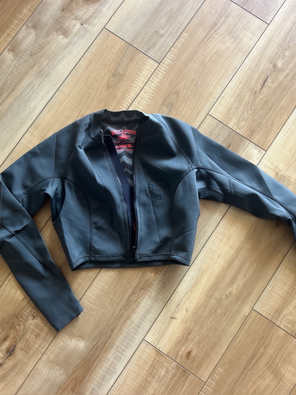 BILLABONG | surf capsule wetsuit top - Picture 2 of 5